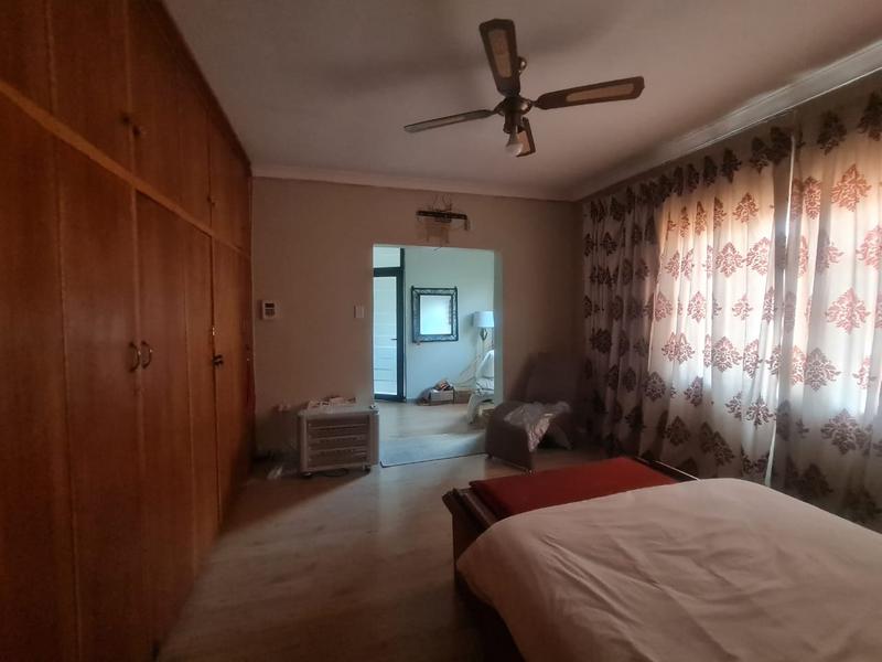 5 Bedroom Property for Sale in Uitsig Free State